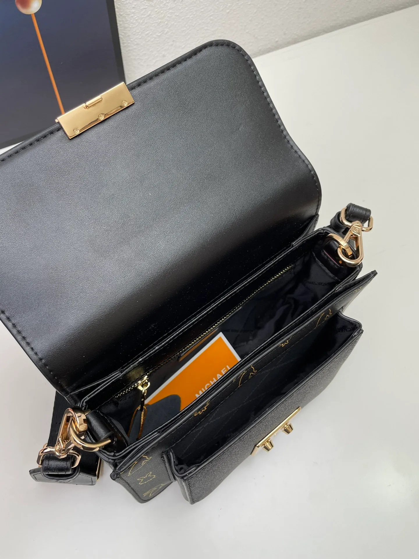 All Categories Official Website "Brand Women's Bags" Women's Bags 💙 MK 2023 New MK Crossbody Bag